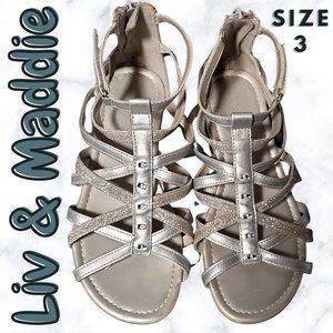 Liv & Maddie Silver Girls Sandals Size 3